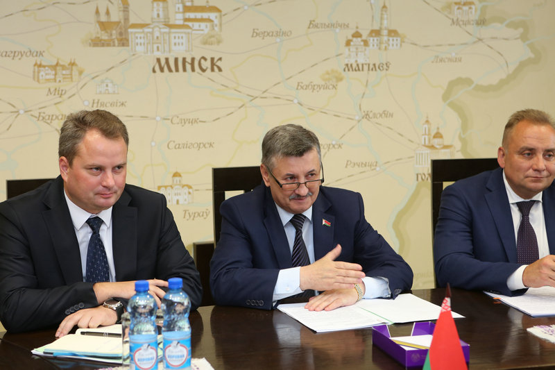 ʵ쵼˹ʶ һһ·֧ƽųɹȱ˼˹Ͱ׶˹